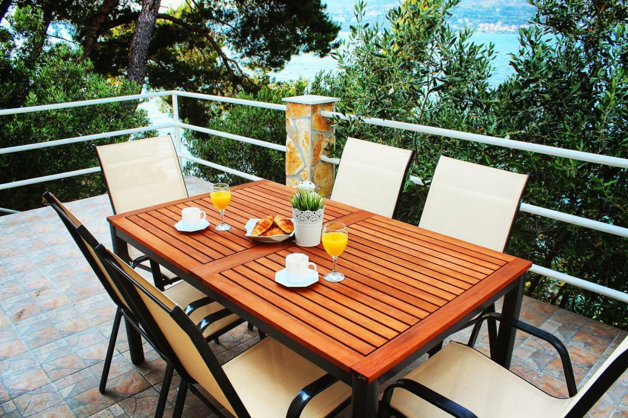 O Sole Apartment With Private Beach Donji Okrug  ภายนอก รูปภาพ